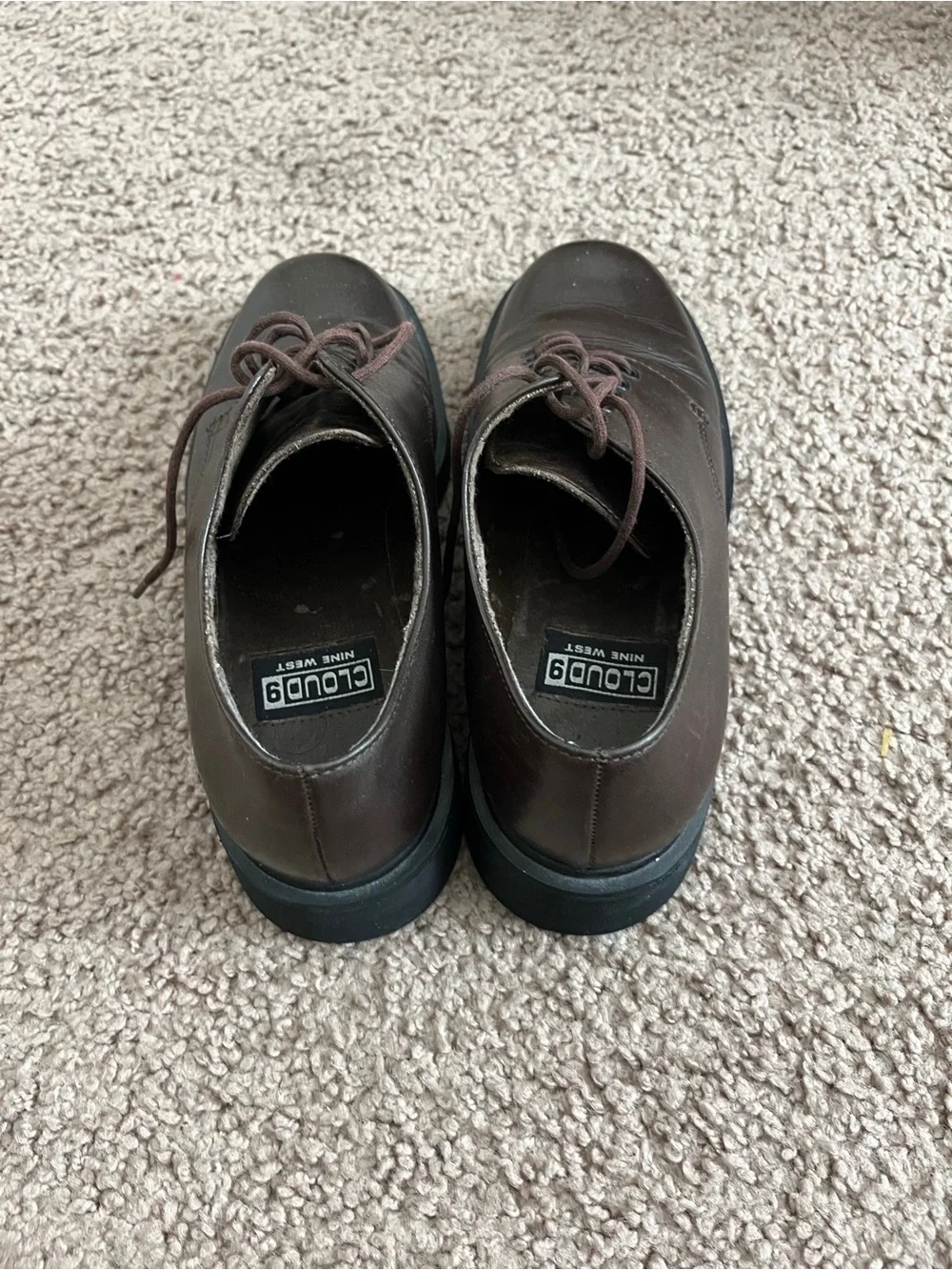Men's Brown Leather Derby Dress Shoes - Classic Lace-Up